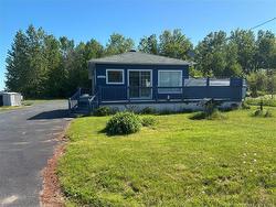 1181 Rue Bryar Beresford, NB E8K 1B2