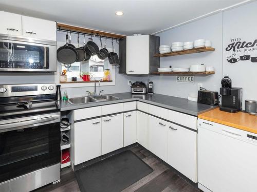 10 Velva Avenue, Thunder Bay, ON 