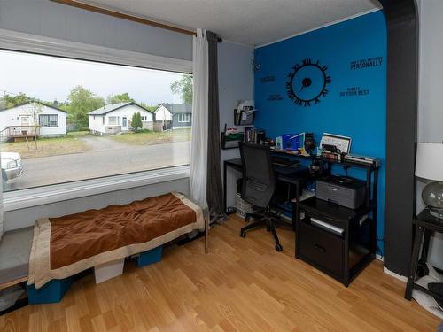 10 Velva Avenue, Thunder Bay, ON 