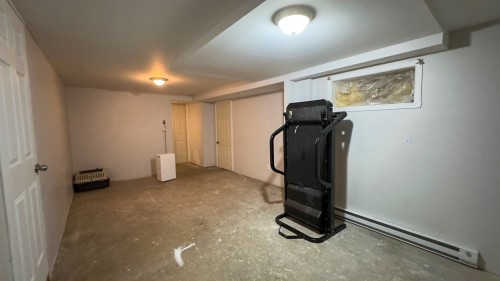 Salle familiale - 39 Ch. Avoca, Grenville-Sur-La-Rouge, QC 