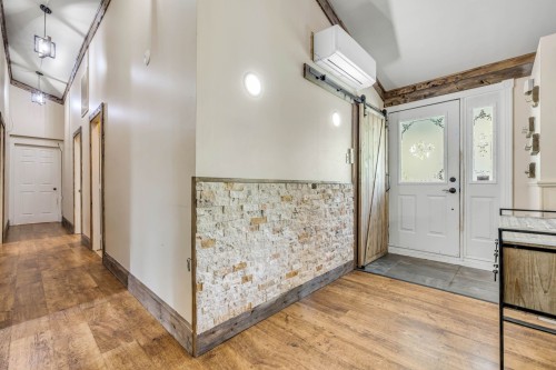 Hall d'entrée/Vestibule - 22 Rue Rivemont, Sainte-Brigitte-De-Laval, QC 