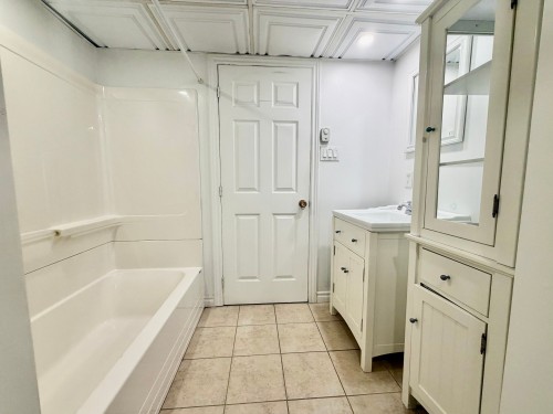 Salle de bains - 621 Rue Pascal, Repentigny (Repentigny), QC 