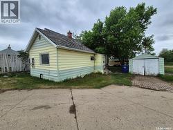 930 1st AVENUE NW Weyburn, SK S4H 1P6