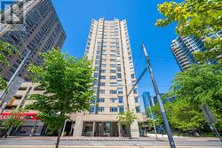 604 - 250 QUEENS QUAY W Toronto, ON M5J 2N2