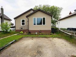251 BROCK Street E Thunder Bay, ON P7E 4H3