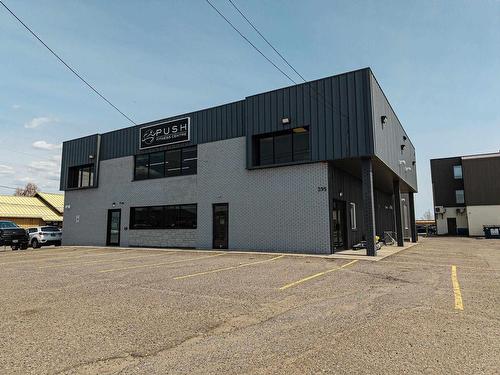 395 Fort William Rd., Thunder Bay, ON 