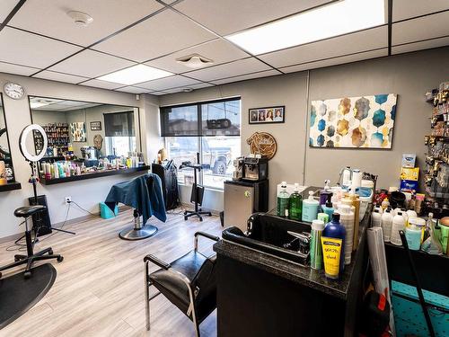 395 Fort William Rd., Thunder Bay, ON 