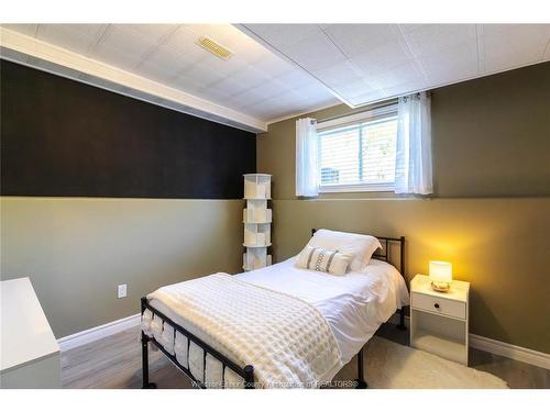 3994 Maple Leaf, Windsor, ON 