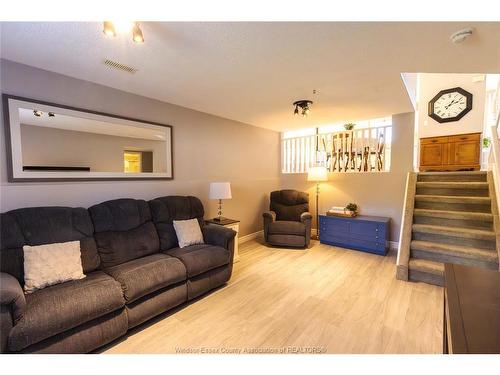 3994 Maple Leaf, Windsor, ON 