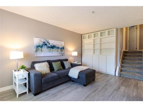 3994 Maple Leaf, Windsor, ON 