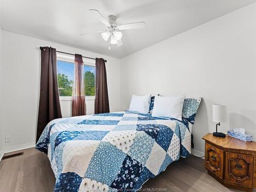 22 Taylor Avenue, Chatham, ON 