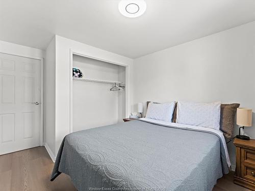 22 Taylor Avenue, Chatham, ON 