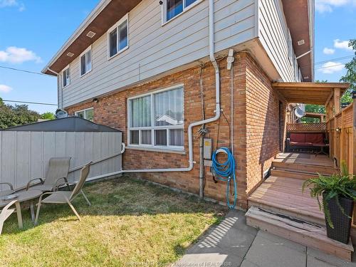 22 Taylor Avenue, Chatham, ON 