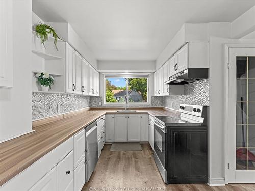 22 Taylor Avenue, Chatham, ON 