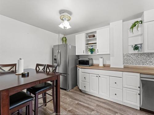 22 Taylor Avenue, Chatham, ON 