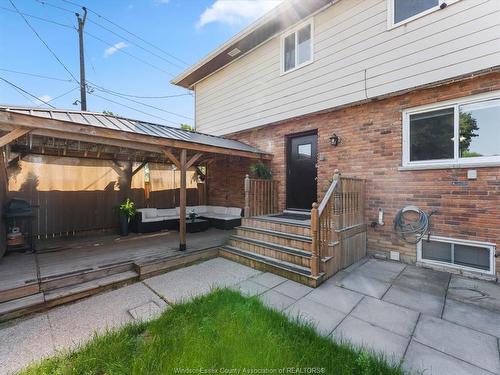 22 Taylor Avenue, Chatham, ON 