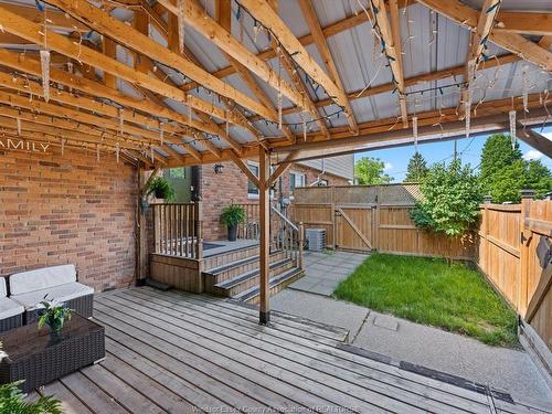 22 Taylor Avenue, Chatham, ON 