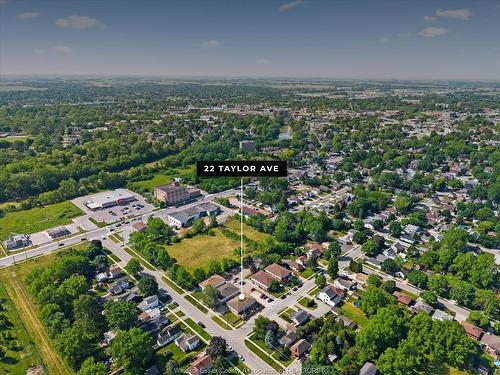 22 Taylor Avenue, Chatham, ON 