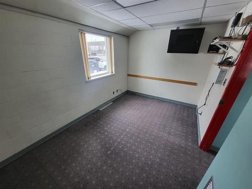 400 Central Avenue, Fort Frances, ON 
