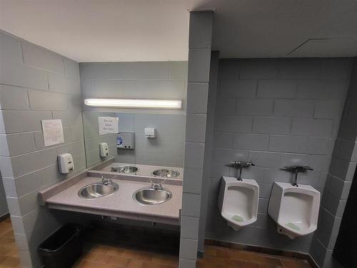 400 Central Avenue, Fort Frances, ON 