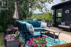 Side Deck - 