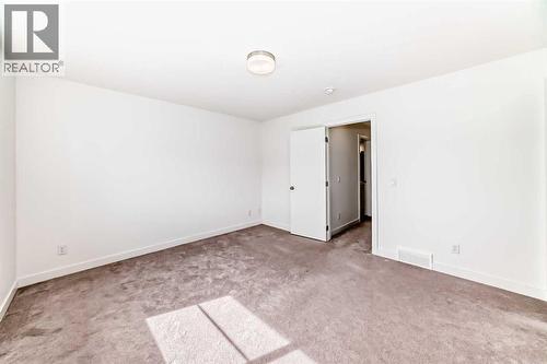 53 Spring Creek Common Sw, Calgary, AB 