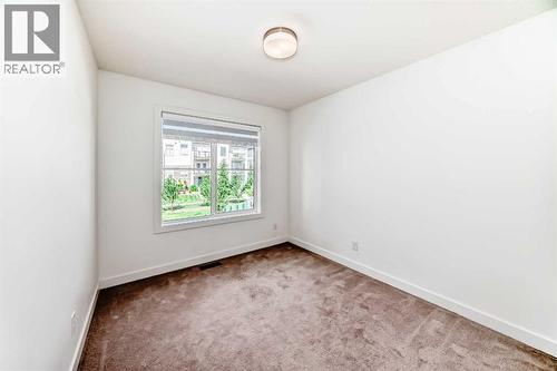 53 Spring Creek Common Sw, Calgary, AB 