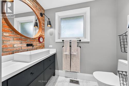 51 President Drive, Hamilton, ON 