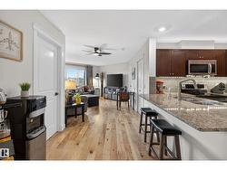 #211 3719 WHITELAW LN NW  Edmonton, AB T6W 2C3