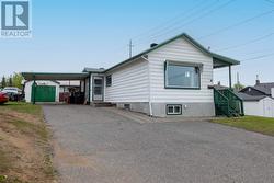 10 VELVA AVE Thunder Bay, ON P7A 6N5