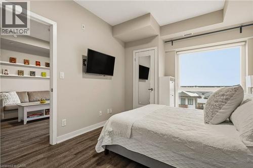 16 Markle Crescent Unit# 413, Hamilton, ON 