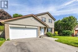 68 HOBBS DRIVE  Clarington (Bowmanville), ON L1C 3L9