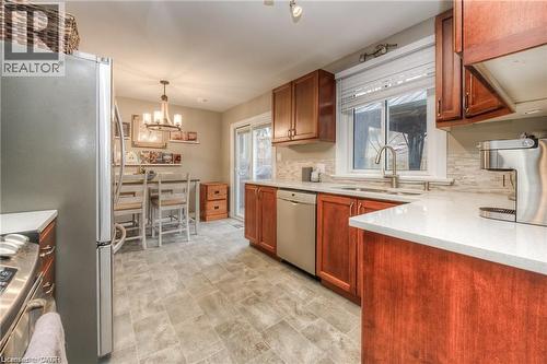 382 Cyrus Street, Cambridge, ON 