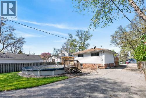 226 Edgewater Boulevard, Tecumseh, ON 