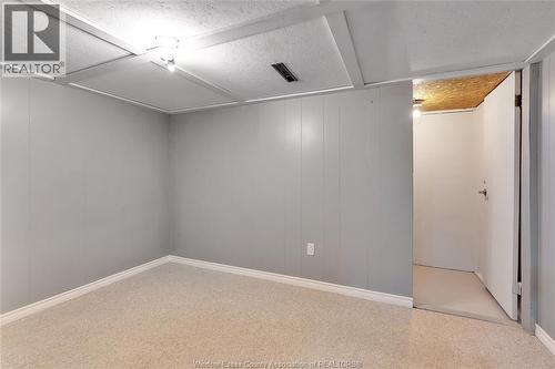 889 Riverdale, Windsor, ON 