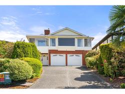 15655 SEMIAHMOO AVENUE  White Rock, BC V4B 1V4