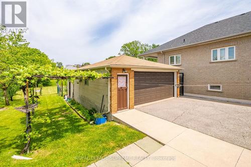 376 Rustic Road, Toronto, ON 