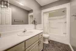 Main Bath - 