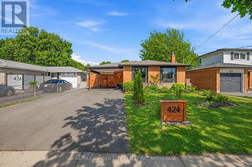 424 VINE STREET  St. Catharines (Vine/Linwell), ON L2M 3S7