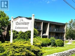 106 - 74 THE QUEENSWAY SOUTH ROAD Georgina, ON L4P 1Z3