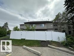 12C MEADOWLARK VG NW  Edmonton, AB T5R 5X3