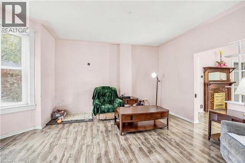 22 Cheever Street, Hamilton, ON - Indoor
