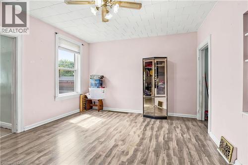 22 Cheever Street, Hamilton, ON - Indoor Photo Showing Other Room