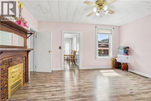 22 Cheever Street, Hamilton, ON - Indoor Photo Showing Other Room