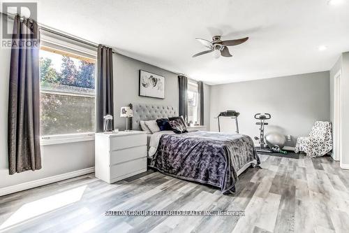 10 Berkshire Court, London South (South N), ON 