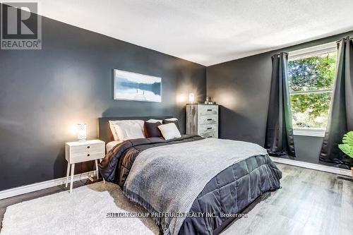 10 Berkshire Court, London South (South N), ON 