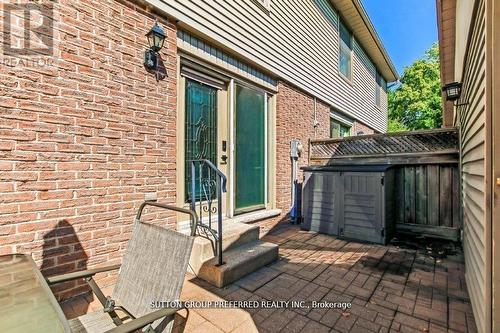 10 Berkshire Court, London South (South N), ON 