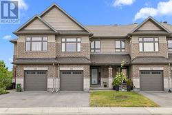 52 PORTER STREET Ottawa, ON K2S 2L9