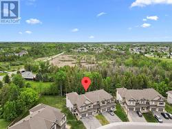 52 PORTER STREET Ottawa, ON K2S 2L9