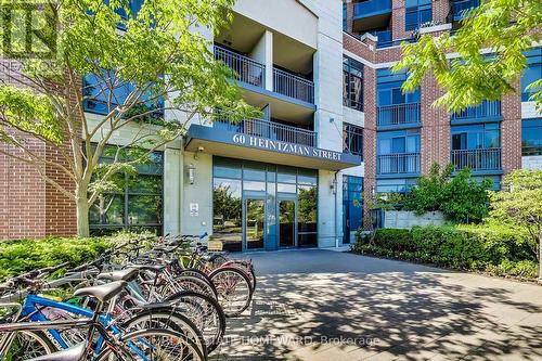1315 - 60 HEINTZMAN STREET  Toronto, ON M6P 5A1